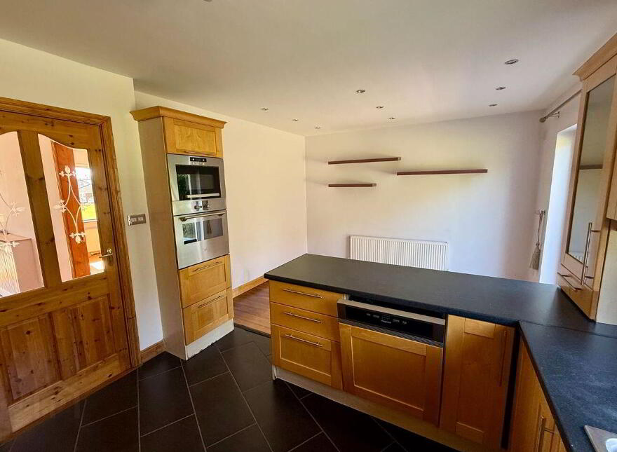 17 The Oaks, Bridgemount, Carrigaline, P43R635