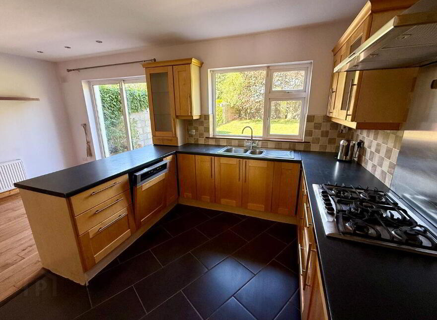 17 The Oaks, Bridgemount, Carrigaline, P43R635