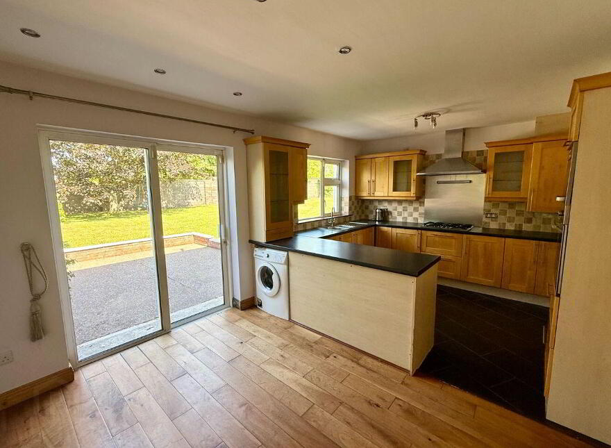 17 The Oaks, Bridgemount, Carrigaline, P43R635