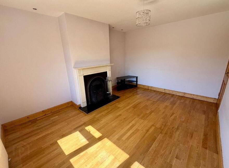17 The Oaks, Bridgemount, Carrigaline, P43R635