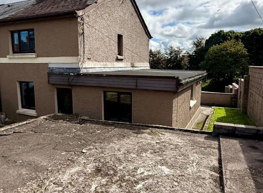 32 Kerryhall Road, Fairhill, T23N24D