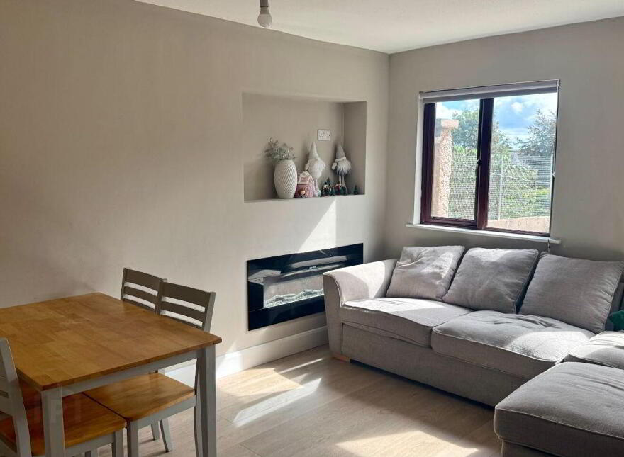 32 Kerryhall Road, Fairhill, T23N24D