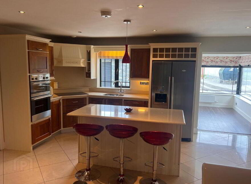West, End, Rathmore, P51E2R9