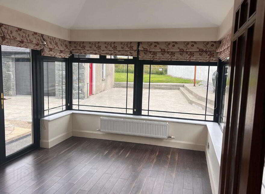 West, End, Rathmore, P51E2R9