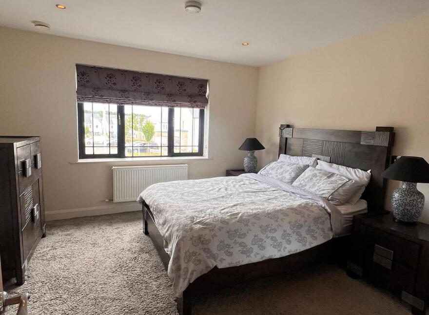West, End, Rathmore, P51E2R9