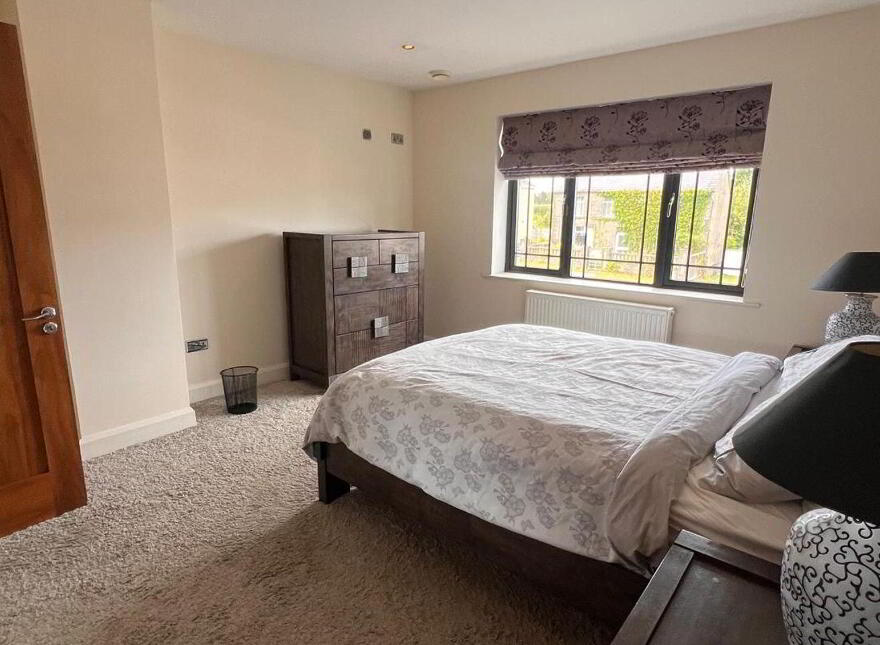 West, End, Rathmore, P51E2R9
