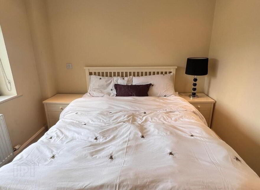 West, End, Rathmore, P51E2R9