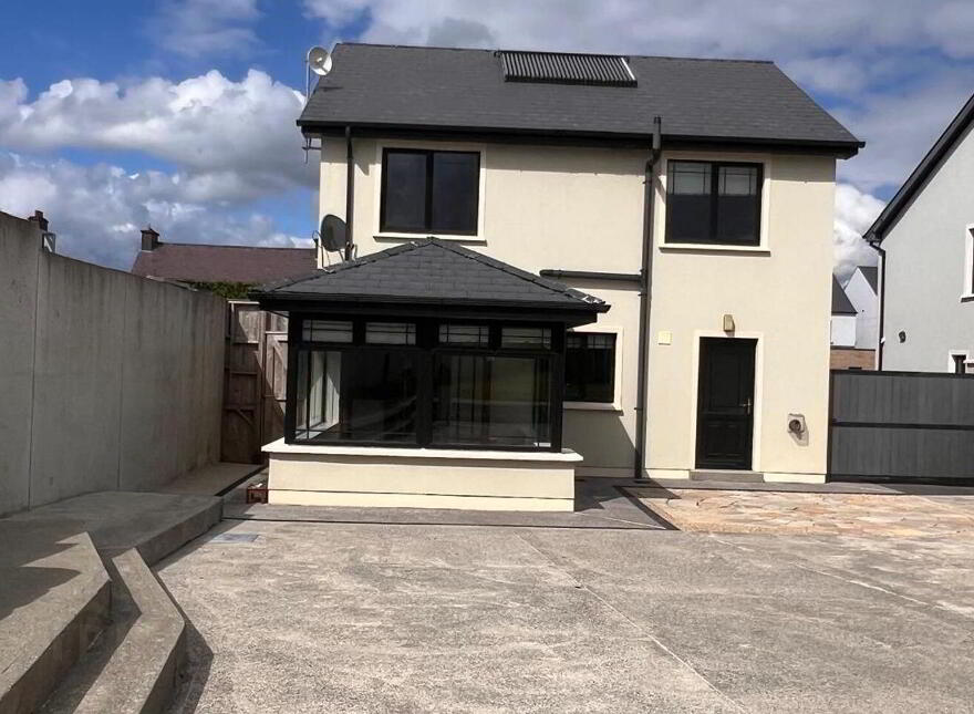 West, End, Rathmore, P51E2R9