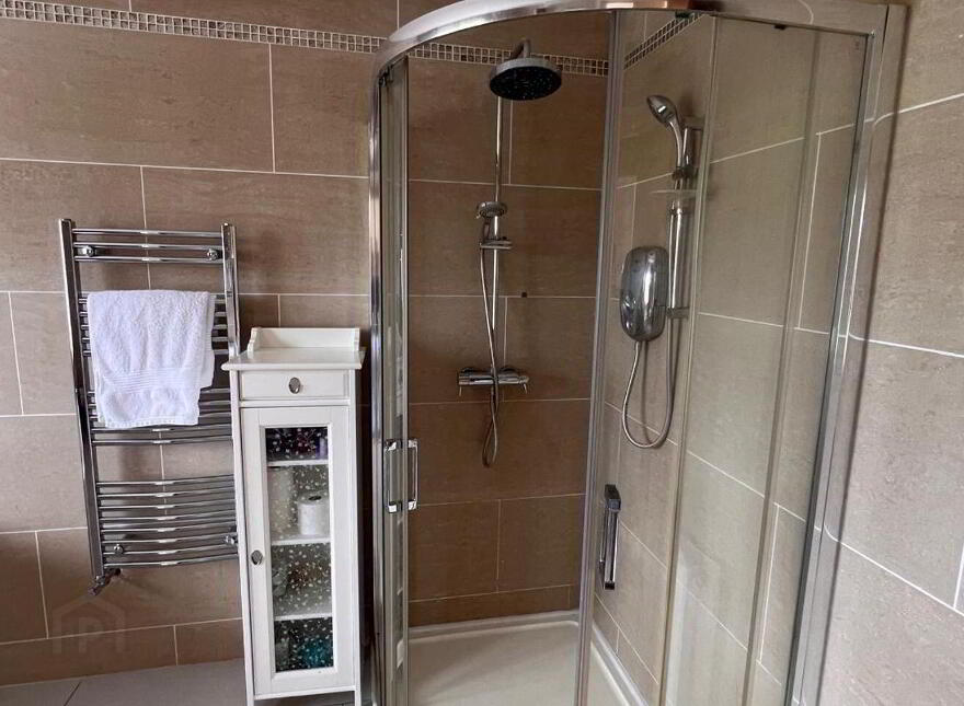 West, End, Rathmore, P51E2R9