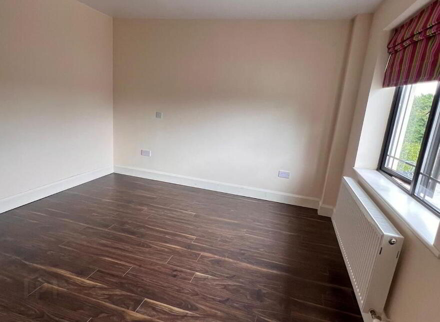 West, End, Rathmore, P51E2R9