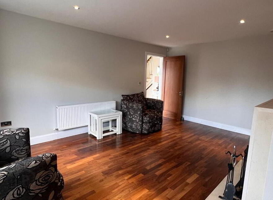 West, End, Rathmore, P51E2R9