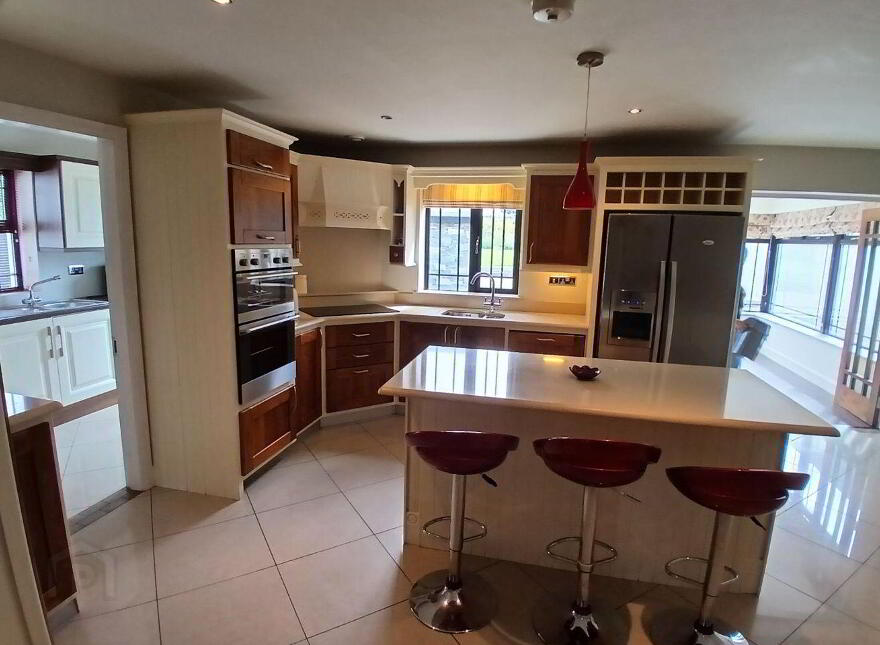 West, End, Rathmore, P51E2R9