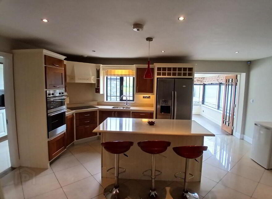 West, End, Rathmore, P51E2R9