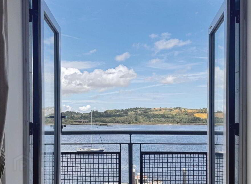 Apartment 16 Mariners Quay, Passage West, T12EW64
