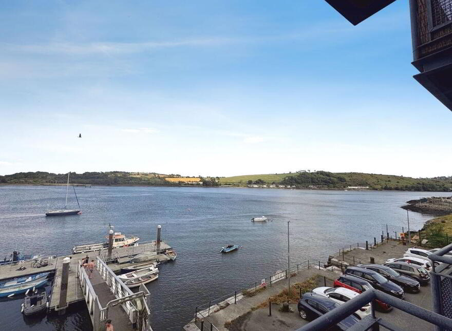 Apartment 16 Mariners Quay, Passage West, T12EW64
