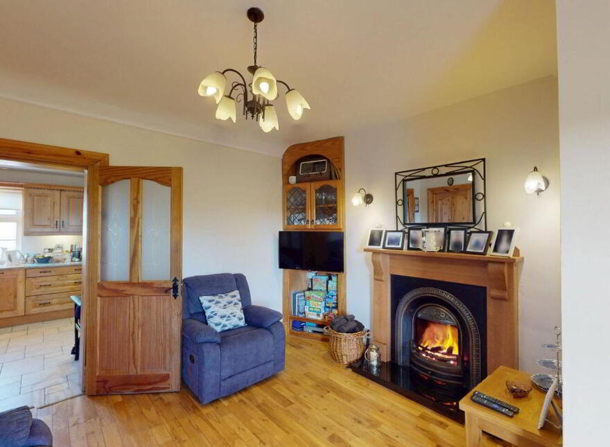 Roscrea Road, Crinkle, Birr, R42YH28