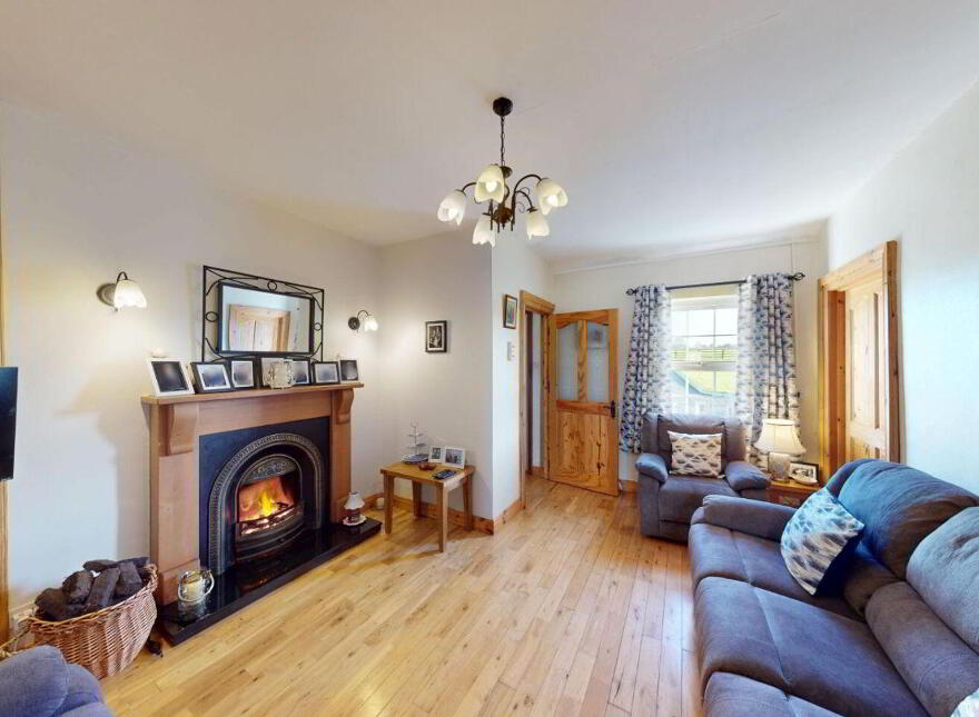 Roscrea Road, Crinkle, Birr, R42YH28