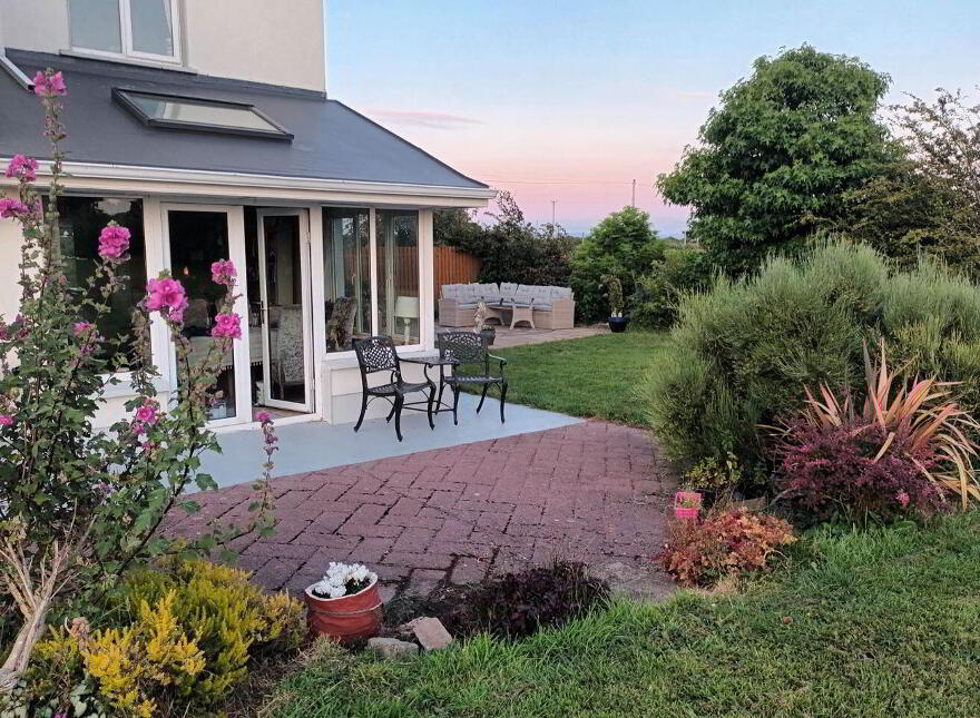 Newtown, Lusmagh, Banagher, Kilcomin, R42N702