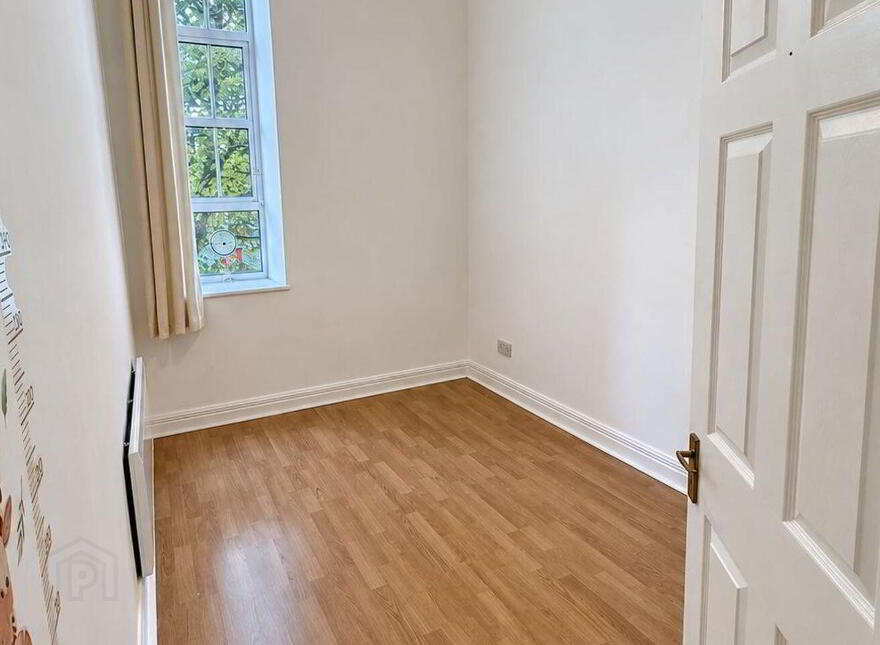 5 College House, The Pines, Ballinasloe, H53RN01