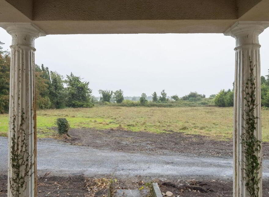 Clarary, Creagh, H53F750