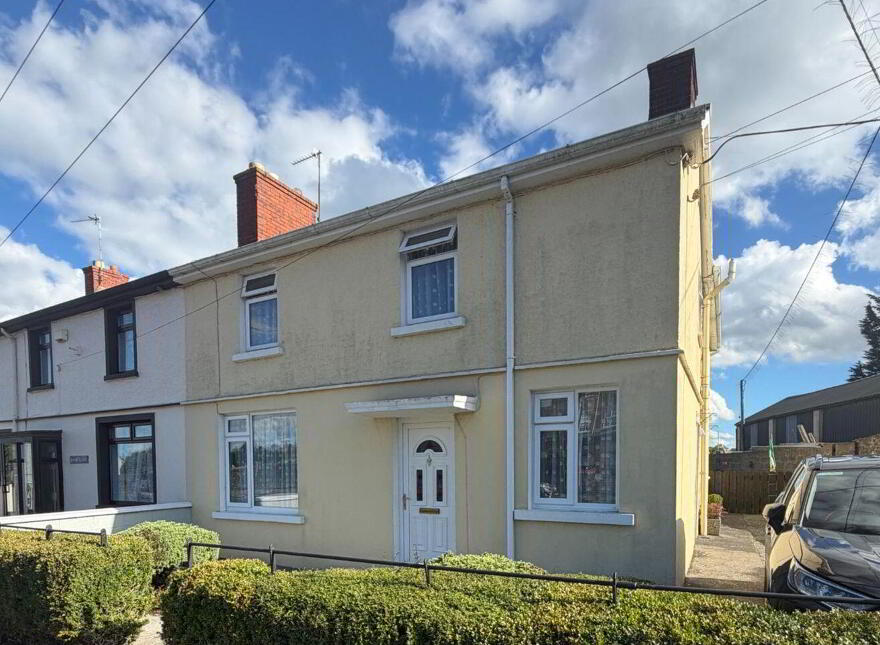 35 Brackernagh, Ballinasloe, H53DK82 photo