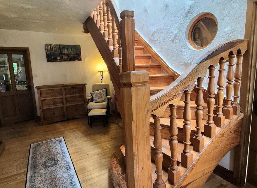 Ballyglass, Clogher, Westport, F28YP62