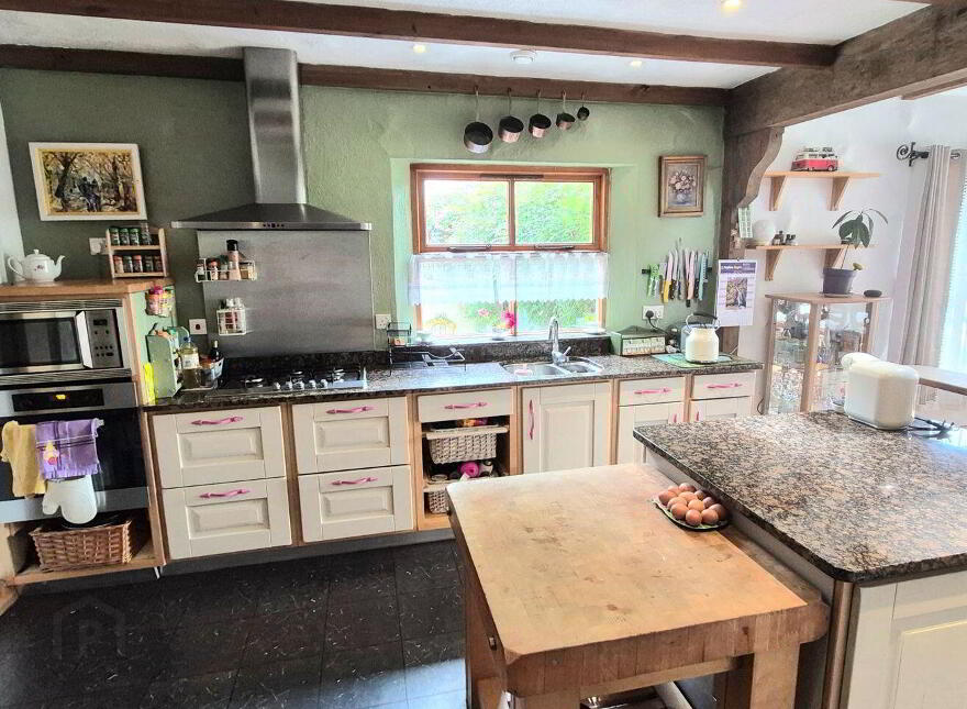 Ballyglass, Clogher, Westport, F28YP62