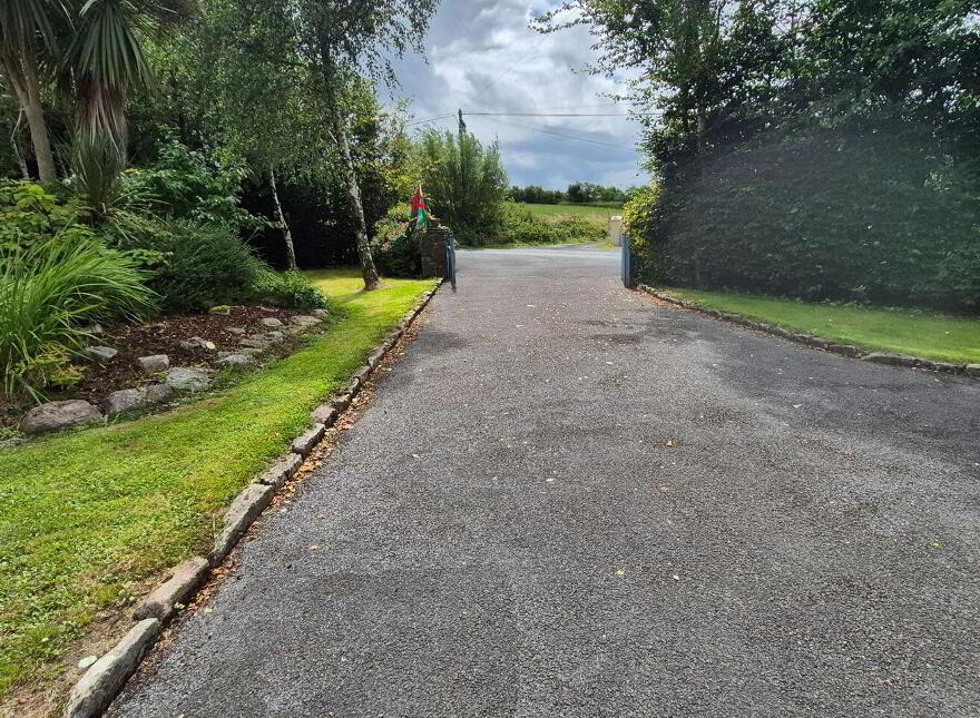 Ballyglass, Clogher, Westport, F28YP62