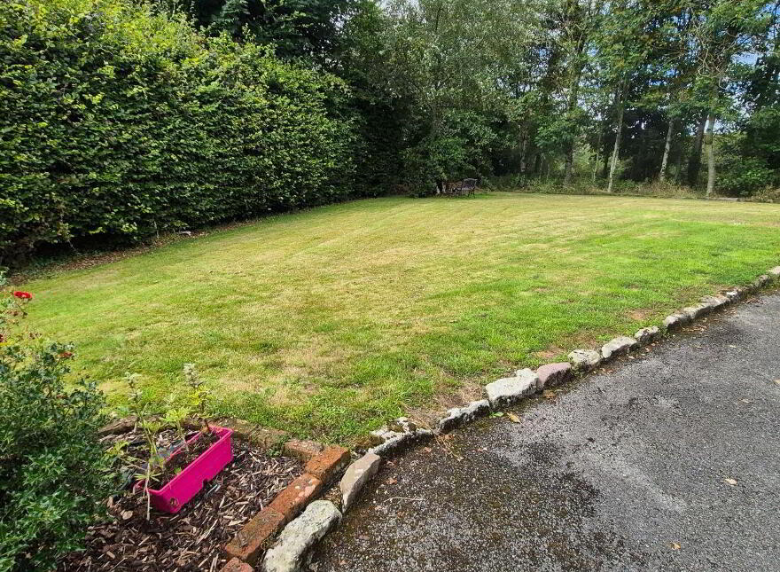 Ballyglass, Clogher, Westport, F28YP62