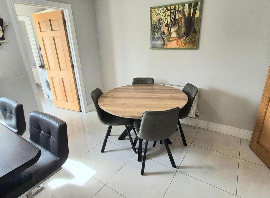 22 Gladesville, Castlebar, F23K299