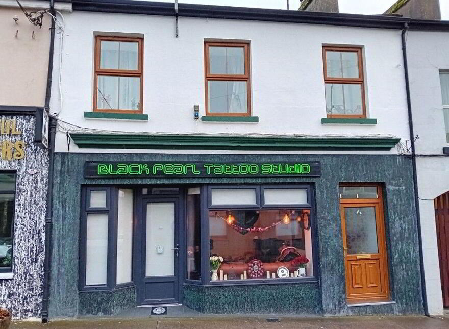 Black Pearl Tattoo Studio, Main Street, Castlerea, F45X303