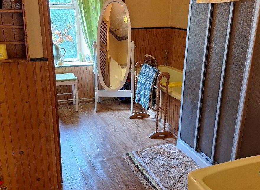 The Residence, Kilmovee, F45PK58