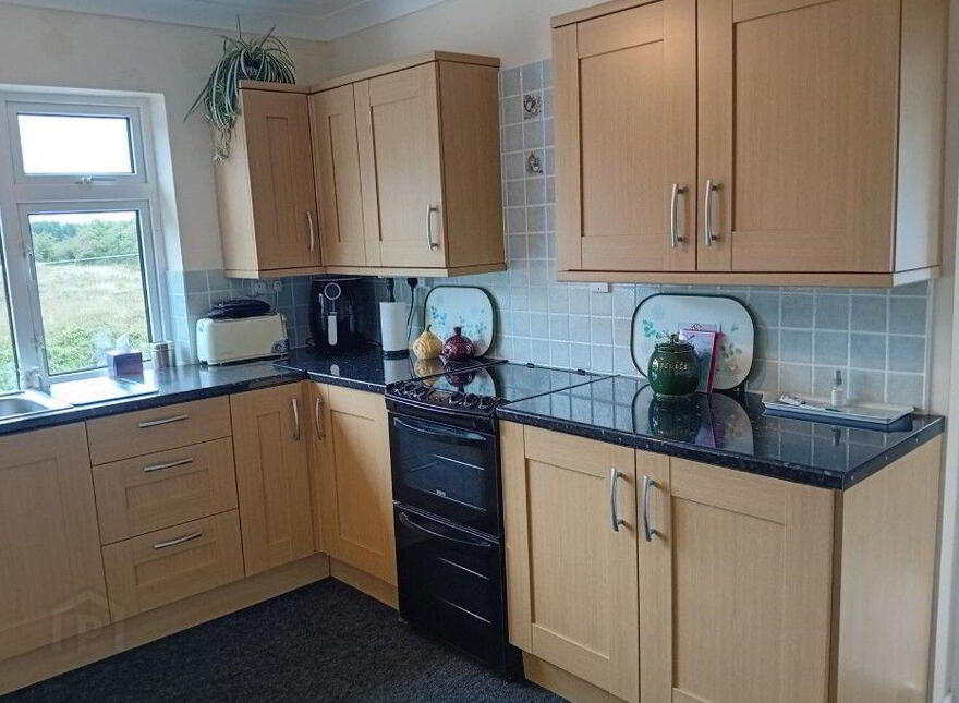 Lisdrumneill, Fairymount, F45AE13