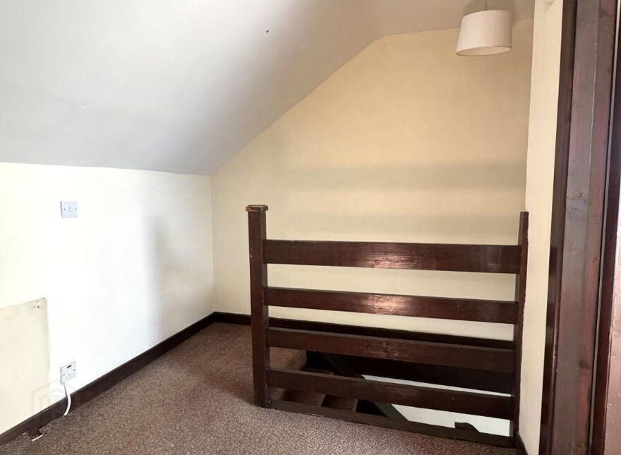 Barrack Street, Castleisland, V92DE26