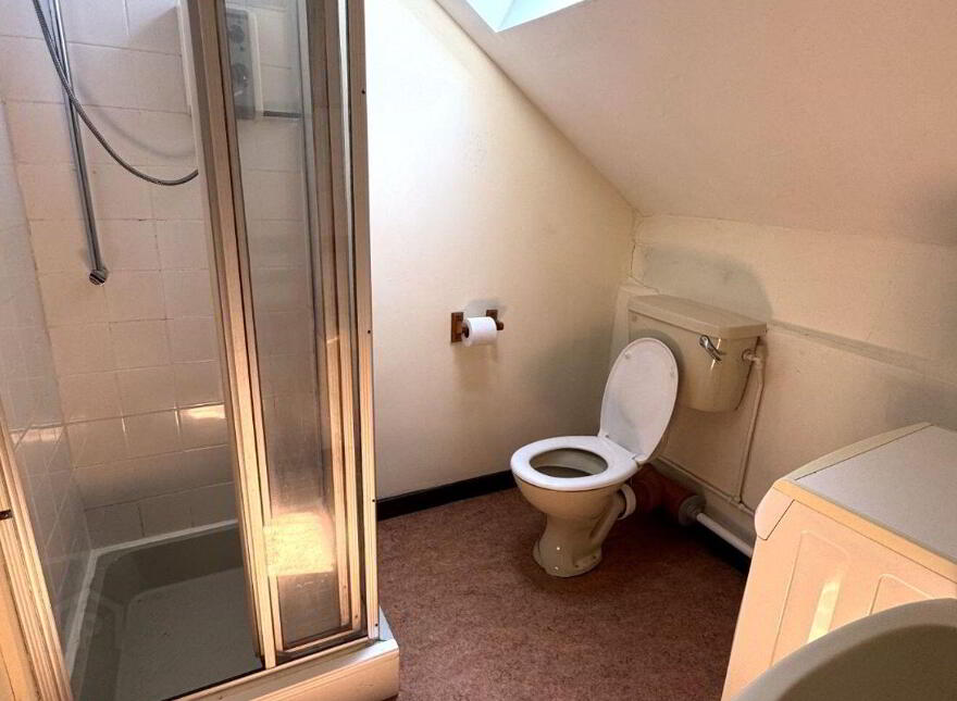 Barrack Street, Castleisland, V92DE26