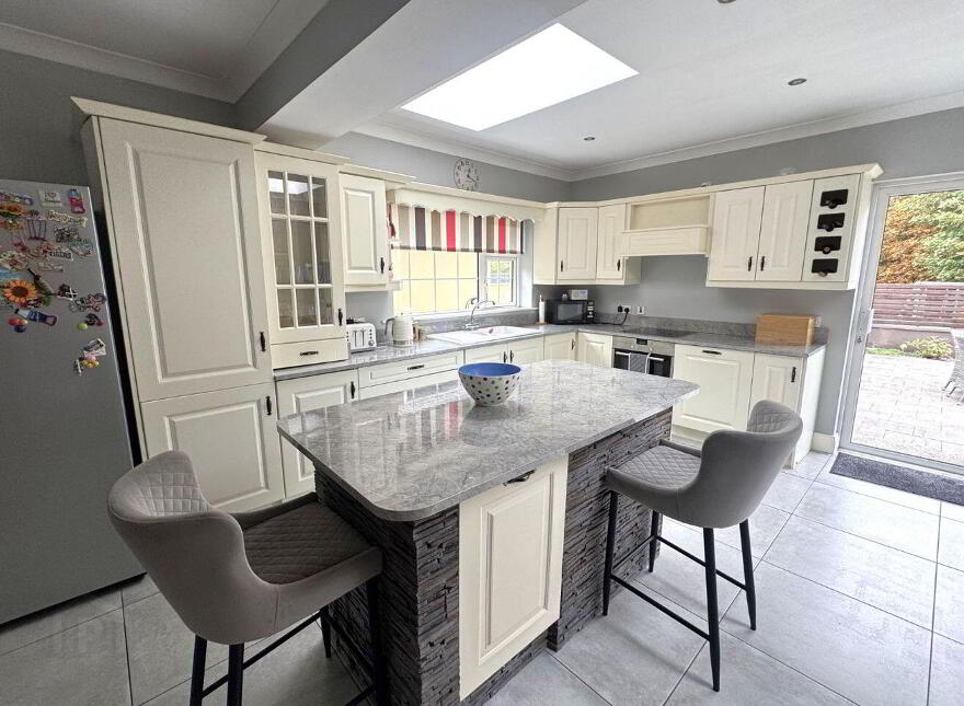 Bridgeview House, Cahernard, Castleisland, V92WF20