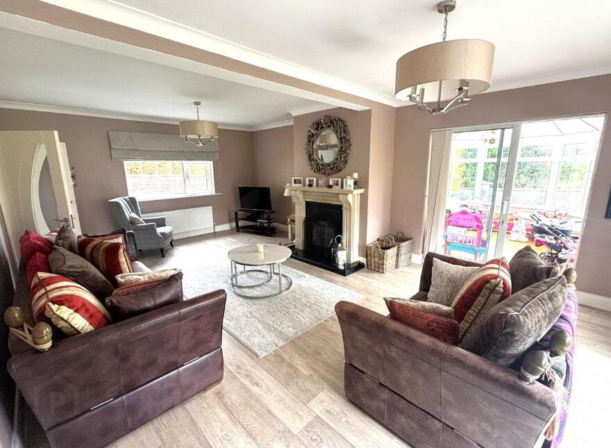 Bridgeview House, Cahernard, Castleisland, V92WF20