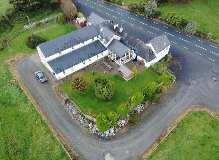Woodfield Inn, Larkhill, Beltra, F91AC66