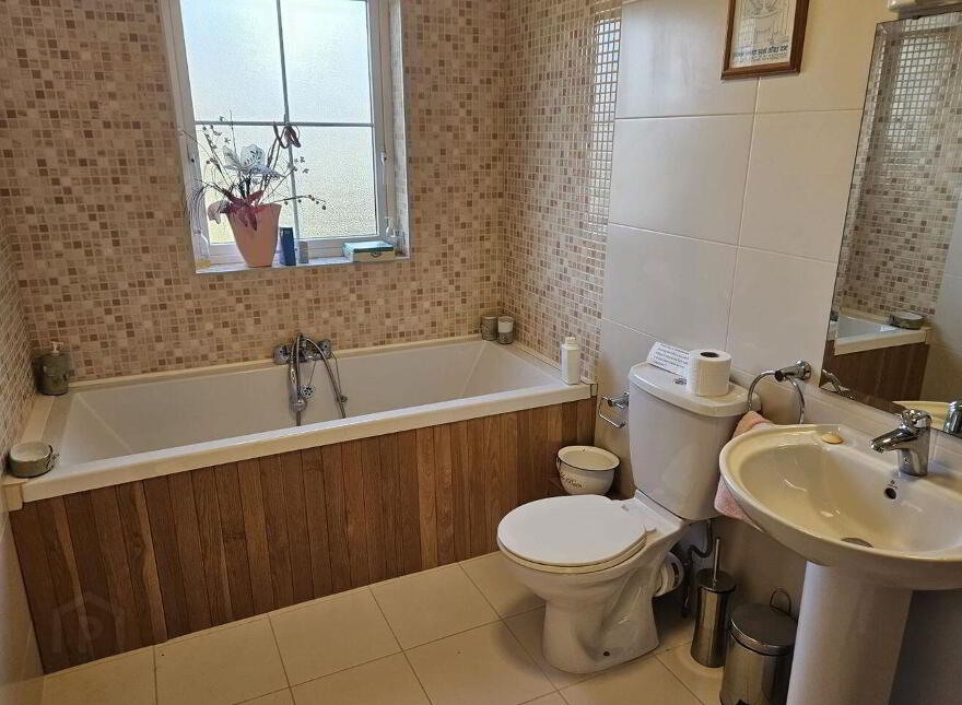 Woodfield Inn, Larkhill, Beltra, F91AC66