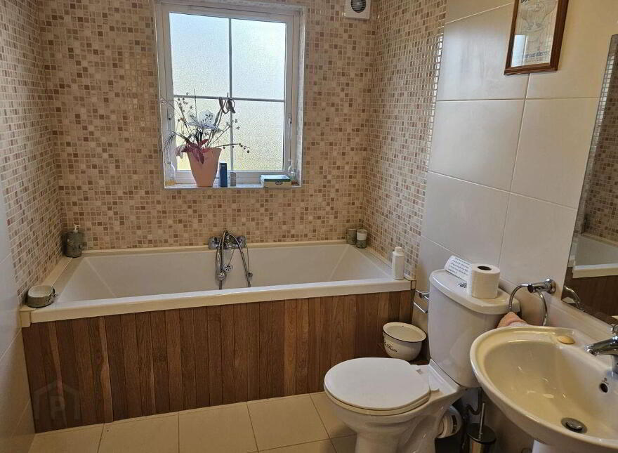 Woodfield Inn, Larkhill, Beltra, F91AC66