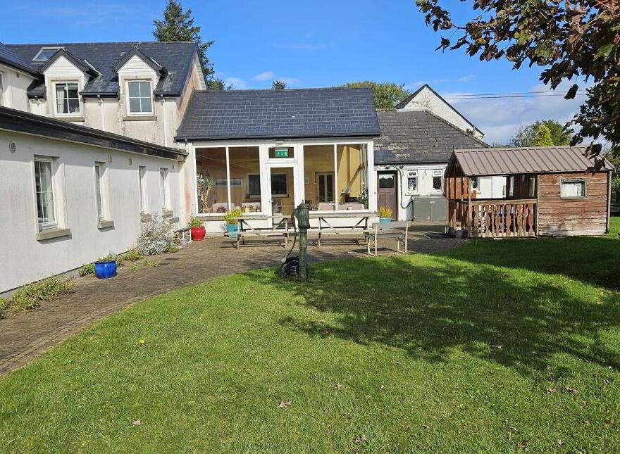 Woodfield Inn, Larkhill, Beltra, F91AC66