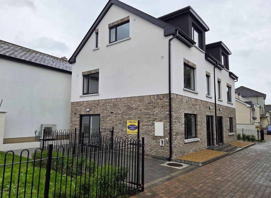 1 & 2 Fairgreen Lane, Ballisodare