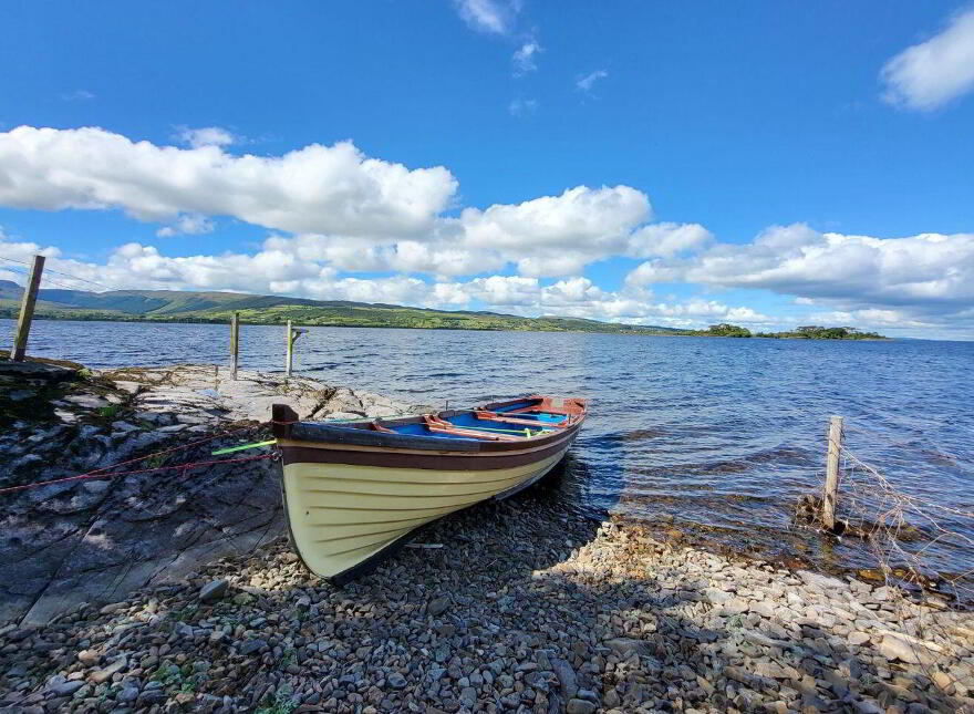 Kilbride, Clonbur, Finny, F12VX84