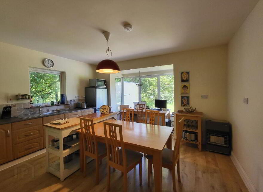 Kilbride, Clonbur, Finny, F12VX84