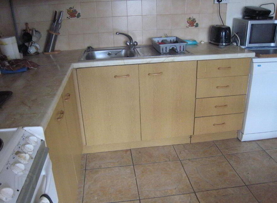 Newtown, Ballintubber, Ballintubber, F12WV10