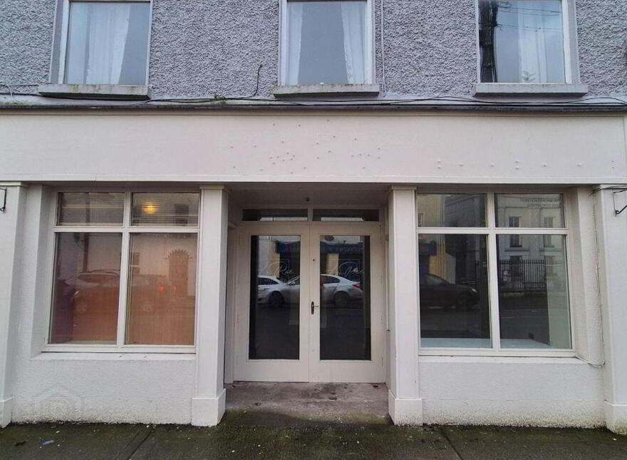World Of Sparkles, 34 O'Moore Street, Mountmellick, R32HN99