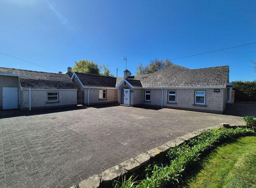 Four Bee Cottage, Commons, Mountmellick, Emo, R32R2Y7