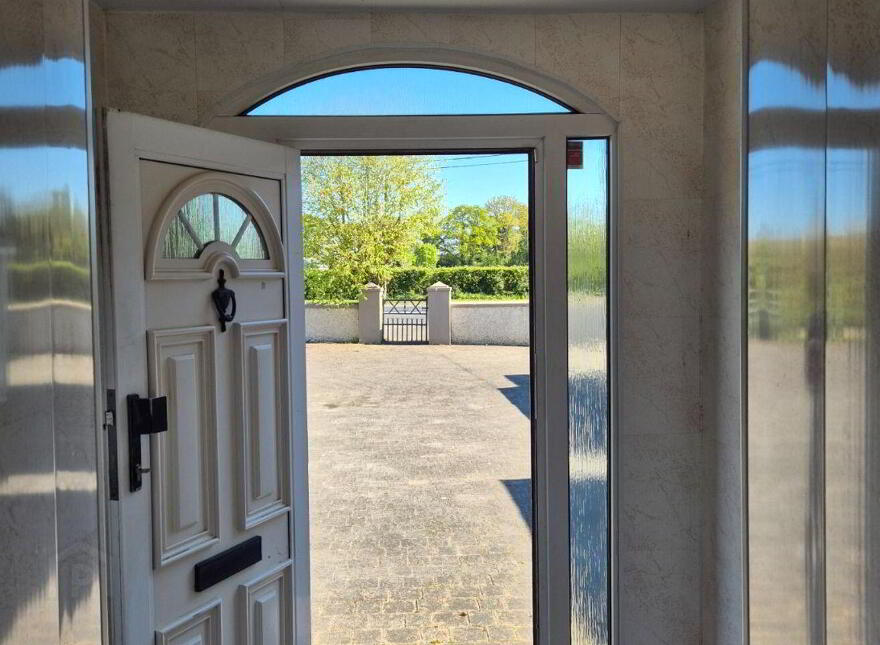 Four Bee Cottage, Commons, Mountmellick, Emo, R32R2Y7