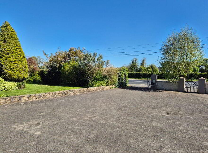 Four Bee Cottage, Commons, Mountmellick, Emo, R32R2Y7