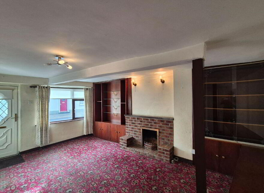 No 28 Sarsfield Street, Mountmellick, R32T959